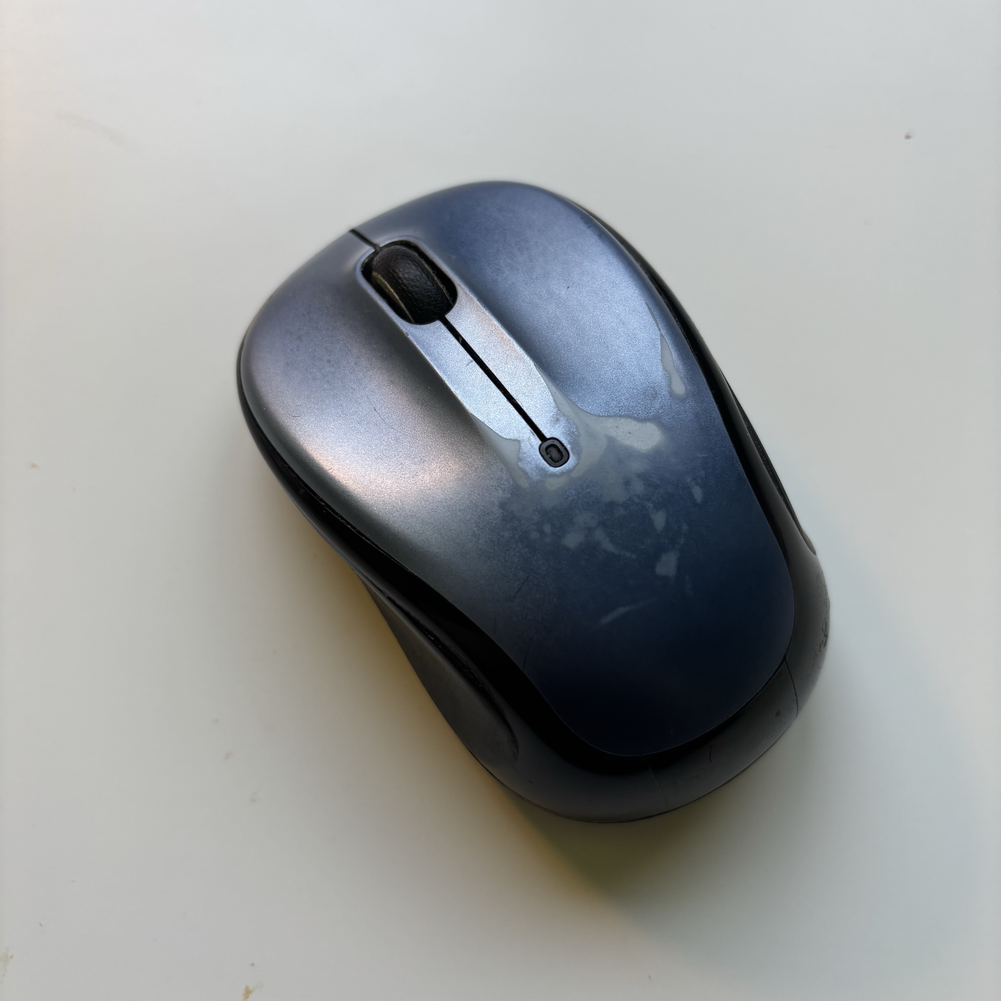 Mouse click sound. Very crisp. Like the sound of the keyboard, it's a sound I hear every day as I work, but sometimes it can be a little loud and distracting.